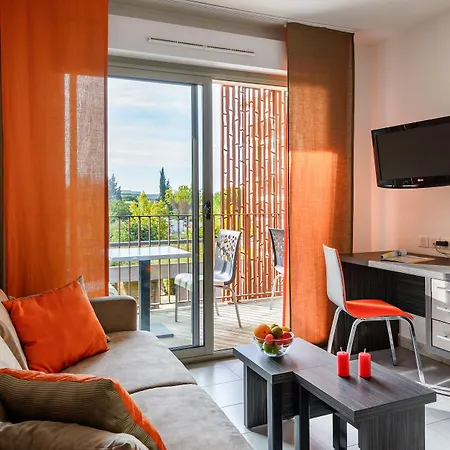 Lagrange Millenaire 3*