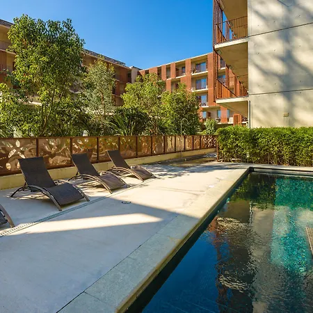 Lagrange Millenaire 3*